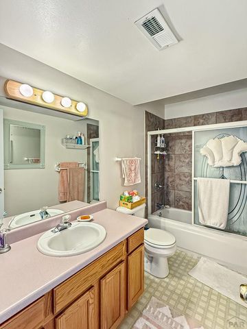409 W Baldwyn Dr, Pueblo West, CO 81007