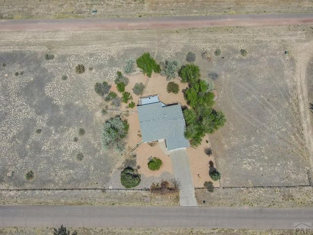 409 W Baldwyn Dr, Pueblo West, CO 81007