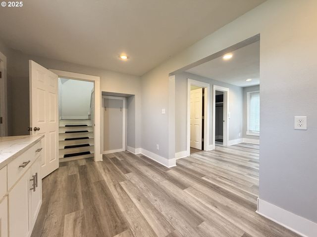 318 WILLAMETTE St, Oregon City, OR 97045