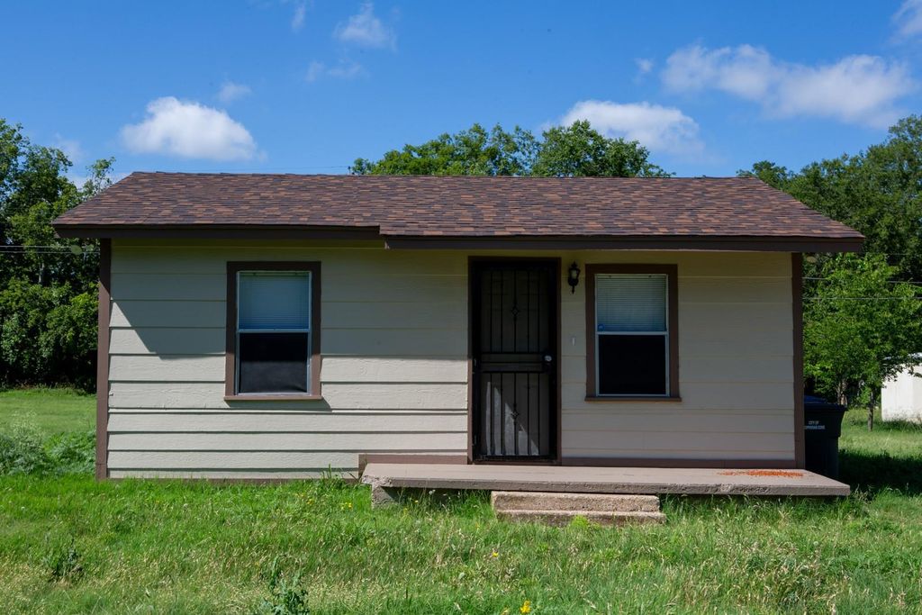 505 W Washington Ave, Copperas Cove, TX 76522