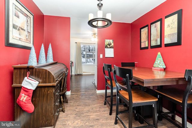 925 E OAK ST, Palmyra, PA 17078