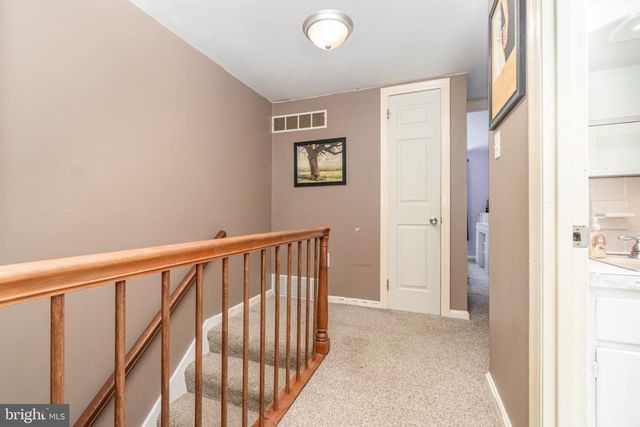 925 E OAK ST, Palmyra, PA 17078