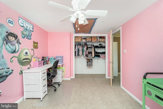 925 E OAK ST, Palmyra, PA 17078