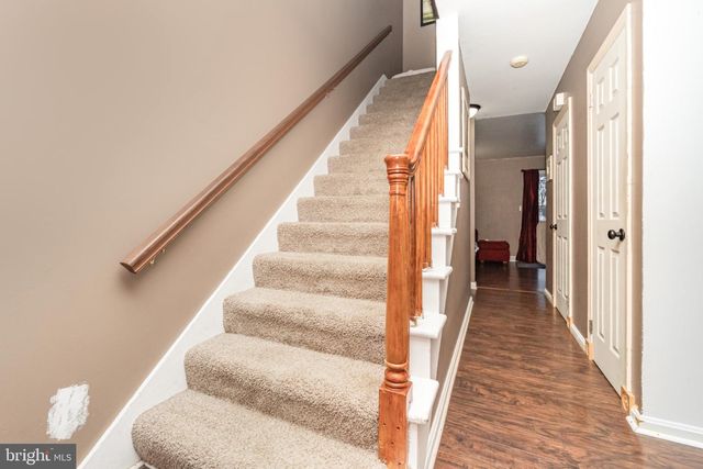 925 E OAK ST, Palmyra, PA 17078