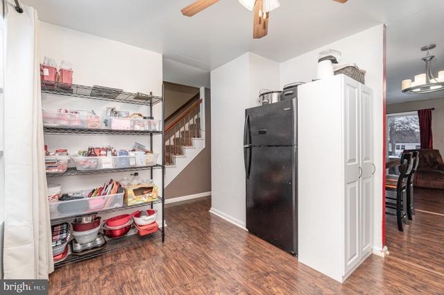 925 E OAK ST, Palmyra, PA 17078