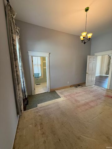 304 N 10th Street, Vincennes, IN 47591