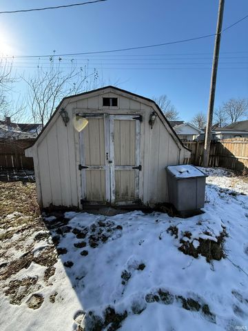 304 N 10th Street, Vincennes, IN 47591