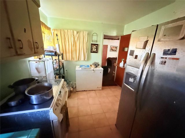 1600 27TH AVENUE S, St Petersburg, FL 33712