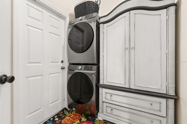 947 BRIDGEFORD CROSSING BOULEVARD, Davenport, FL 33837