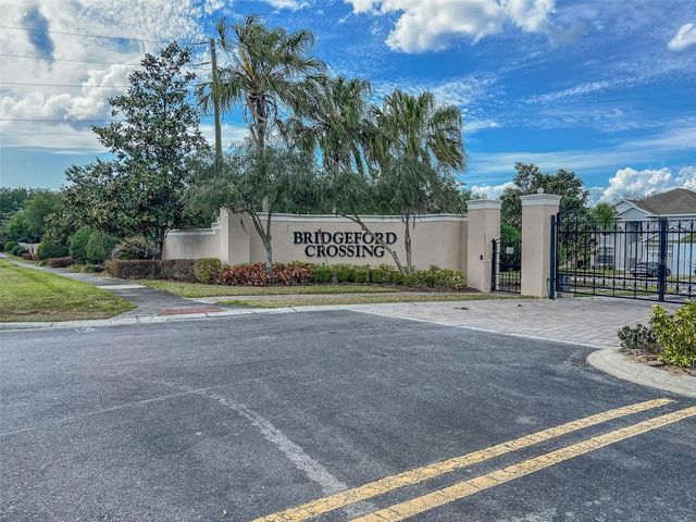 947 BRIDGEFORD CROSSING BOULEVARD, Davenport, FL 33837