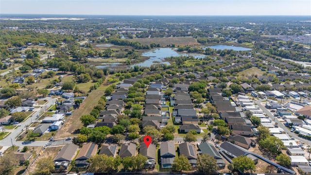 947 BRIDGEFORD CROSSING BOULEVARD, Davenport, FL 33837