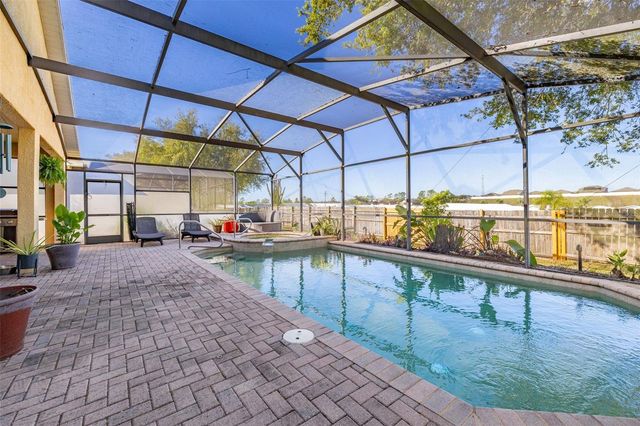 947 BRIDGEFORD CROSSING BOULEVARD, Davenport, FL 33837