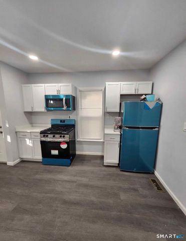 1857 Central Avenue, Bridgeport, CT 06610