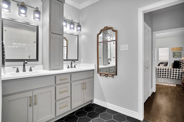 709 Country Club Drive, Heath, TX 75032