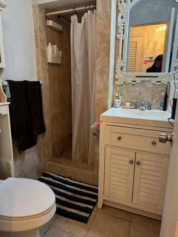 4907 NW 44th Terrace, Tamarac, FL 33319