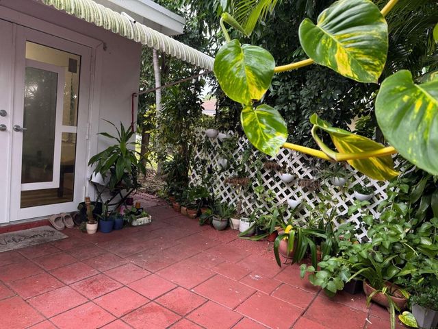 4907 NW 44th Terrace, Tamarac, FL 33319