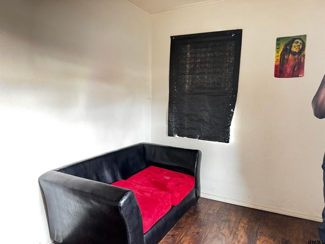 108 S Ellis Ave, Mt Pleasant, TX 75455