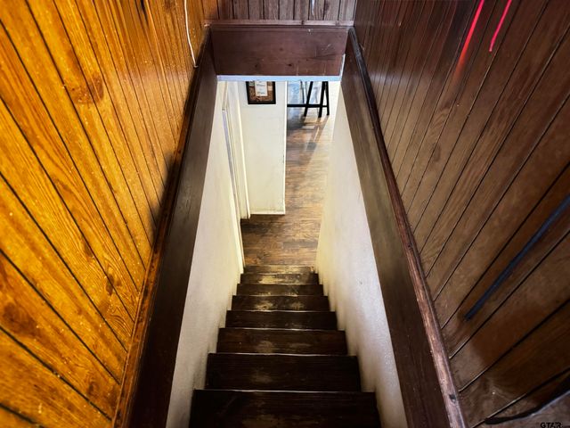 108 S Ellis Ave, Mt Pleasant, TX 75455