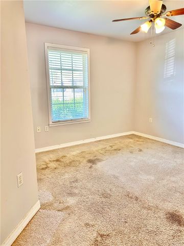 107 Ashbrook Lane, Russellville, AR 72802