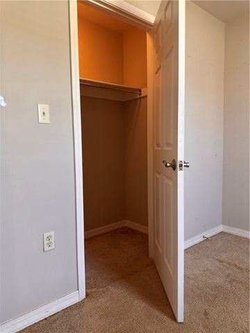 107 Ashbrook Lane, Russellville, AR 72802