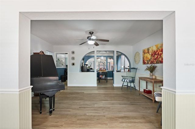 2712 NANCY STREET, Sarasota, FL 34237