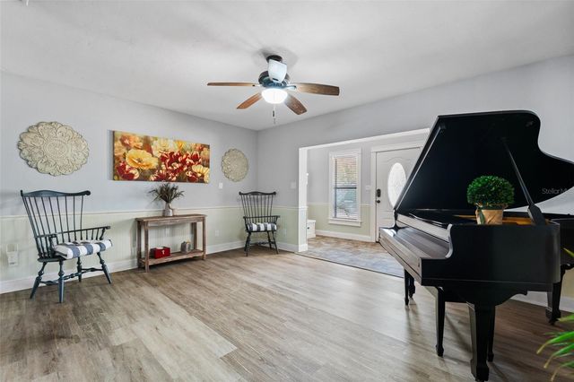 2712 NANCY STREET, Sarasota, FL 34237