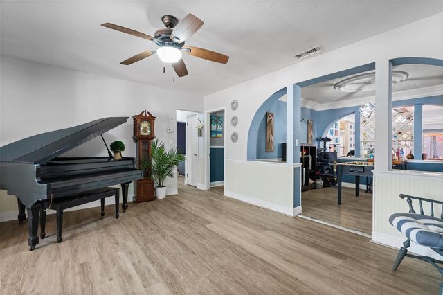 2712 NANCY STREET, Sarasota, FL 34237