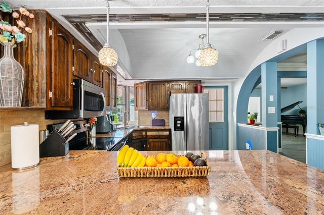 2712 NANCY STREET, Sarasota, FL 34237