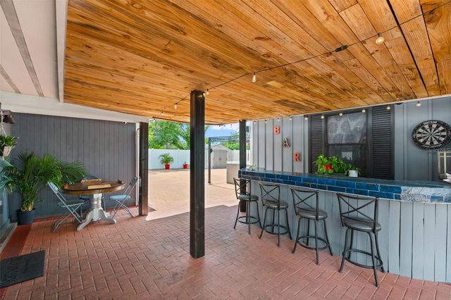 2712 NANCY STREET, Sarasota, FL 34237
