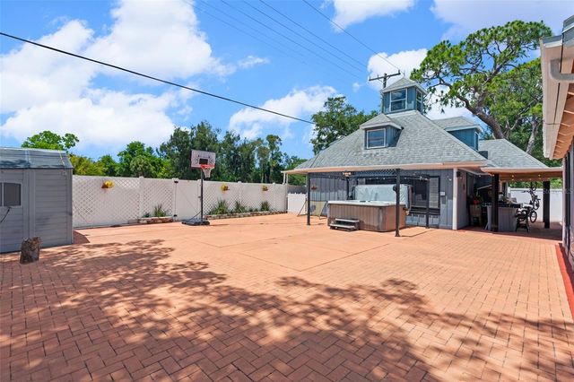 2712 NANCY STREET, Sarasota, FL 34237