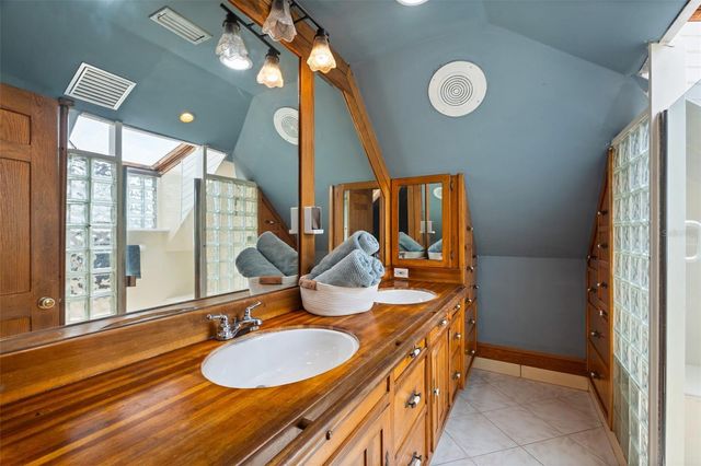 2712 NANCY STREET, Sarasota, FL 34237