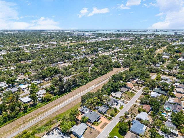 2712 NANCY STREET, Sarasota, FL 34237