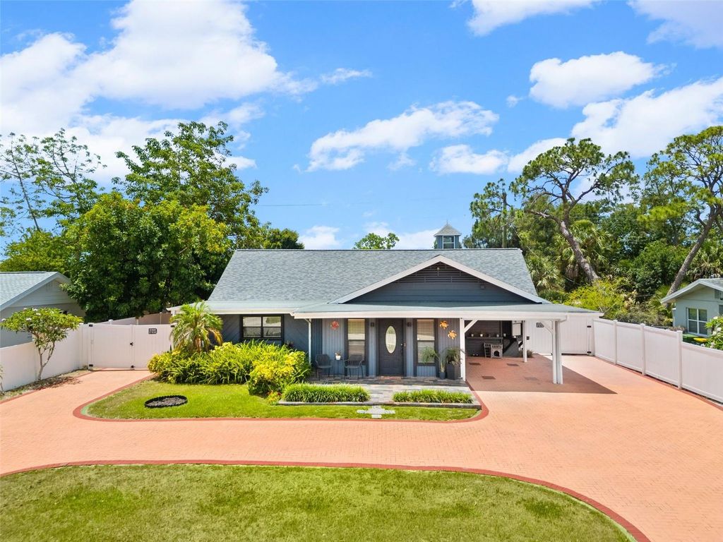 2712 NANCY STREET, Sarasota, FL 34237