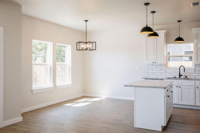 216 W 27th Street, San Angelo, TX 76903
