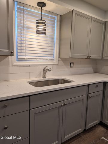 1731 Ferguson Street 2, Rotterdam, NY 12303