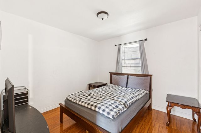 7923 S Nassau Circle, Dallas, TX 75217