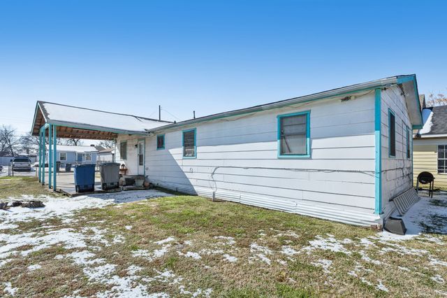 7923 S Nassau Circle, Dallas, TX 75217