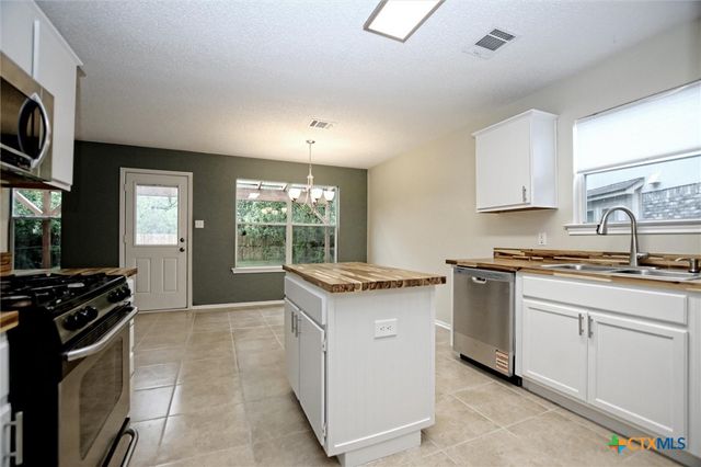 1629 Sylvia Court, Round Rock, TX 78681