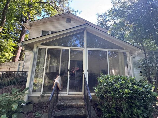 671 Willow Ridge NE Drive, Marietta, GA 30068