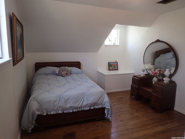 3351 County Road 265, Mico, TX 78056