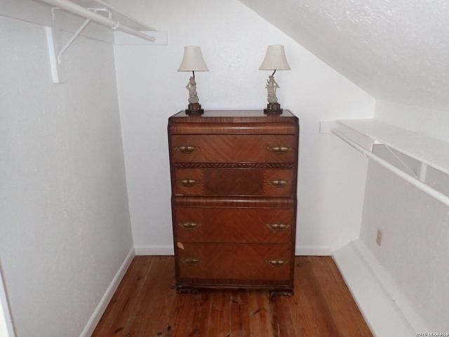 3351 County Road 265, Mico, TX 78056