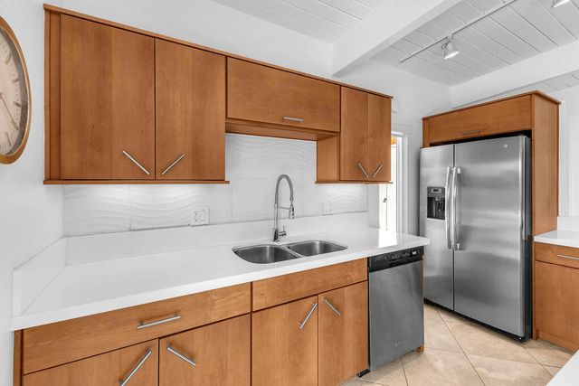 403 E Desert Willow Circle, Palm Springs, CA 92262