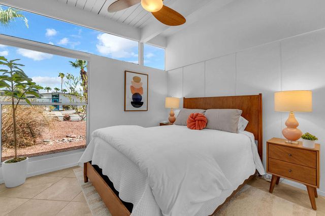 403 E Desert Willow Circle, Palm Springs, CA 92262