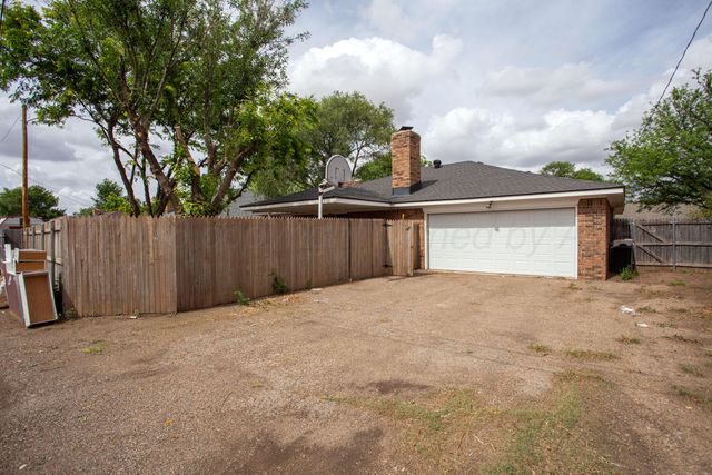 1021 Cimarron Trail, Canyon, TX 79015