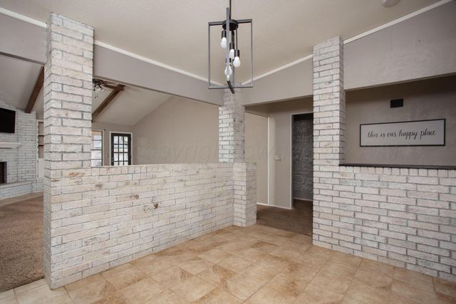1021 Cimarron Trail, Canyon, TX 79015