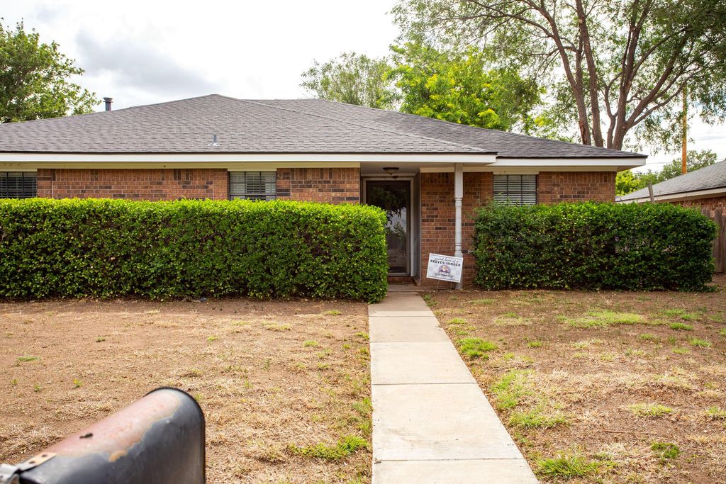 1021 Cimarron Trail, Canyon, TX 79015