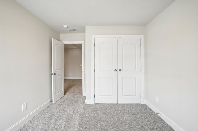 2402 Snohomish St, Lebanon, TN 37087