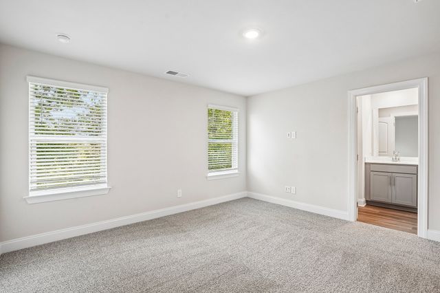 2402 Snohomish St, Lebanon, TN 37087