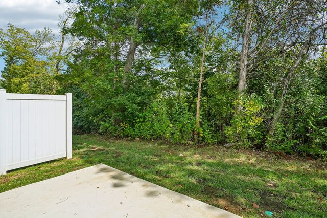 2402 Snohomish St, Lebanon, TN 37087