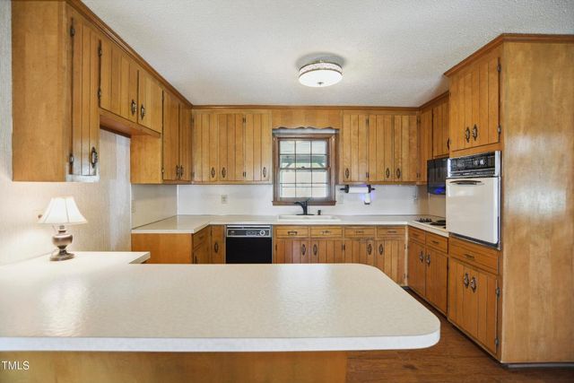 3121 Blue Hill Lane, Durham, NC 27703